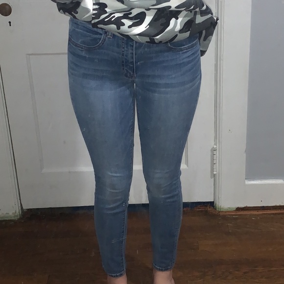 American Eagle Outfitters Denim - jeans